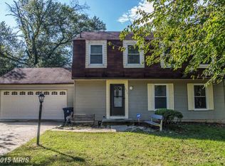 406 Potomac Valley Dr, Fort Washington, MD 20744