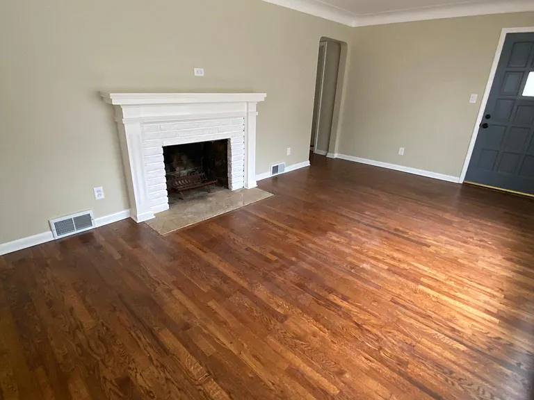 21726 Cedar St — Photo 14