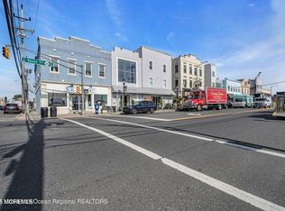 1072 Ocean Ave APT 1, Rumson, NJ 07760