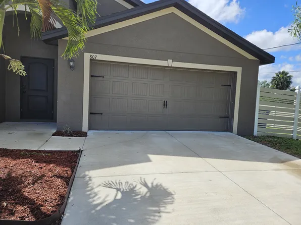 807 Lystra Ave, Fort Myers, FL 33913