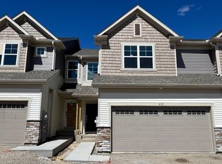217 Huntington Dr, Waconia, MN 55387
