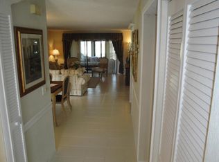 18 Stratford Dr #A, Boynton Beach, FL 33436