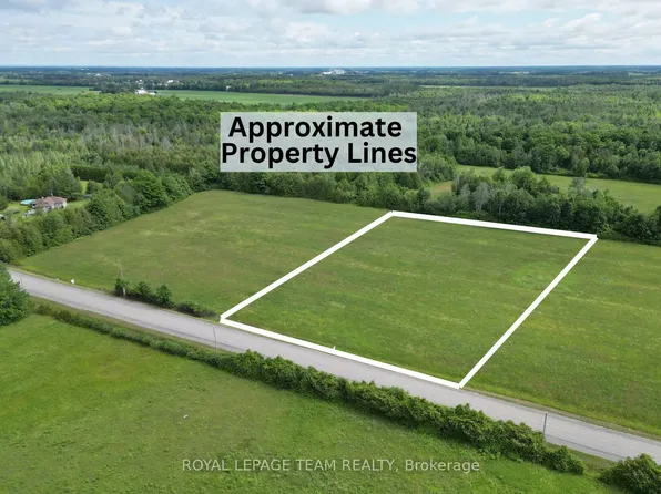 7205 Malakoff Rd, Ottawa, ON K0A 2T0
