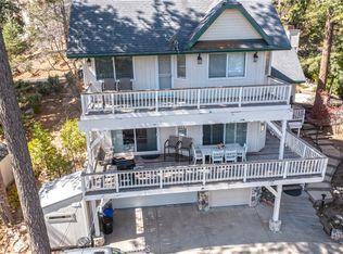 212 N Fairway Dr, Lake Arrowhead, CA 92352