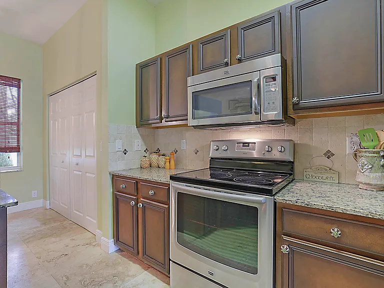 2963 Werwood Ct — Photo 14
