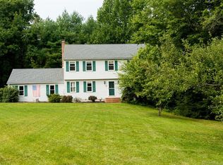 35 Judson Ct, Cheshire, CT 06410