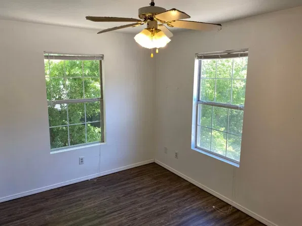 980 W Cleveland St #7, Fayetteville, AR 72701
