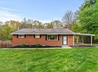 1433 Lakeside Dr, Allison Park, PA 15101