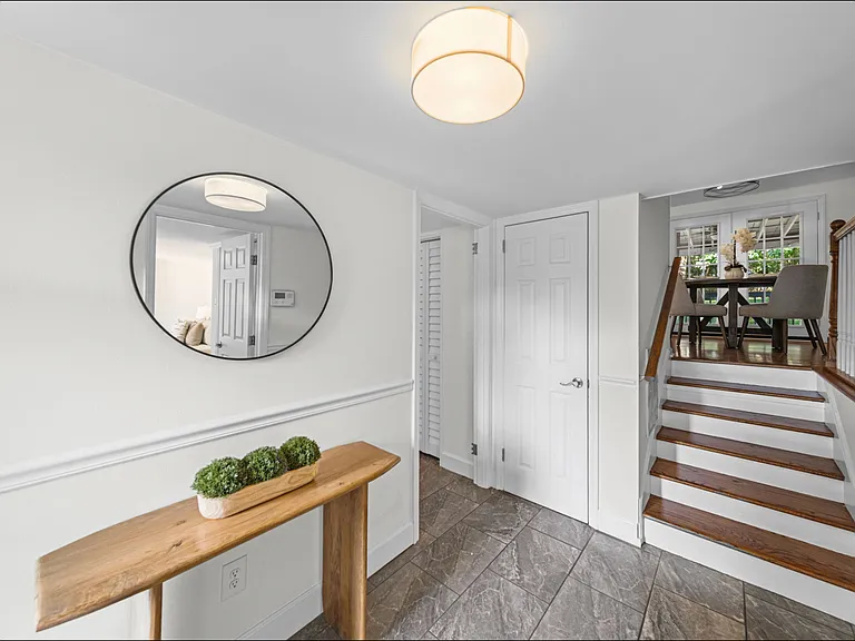 4220 Firwood Ln — Photo 2