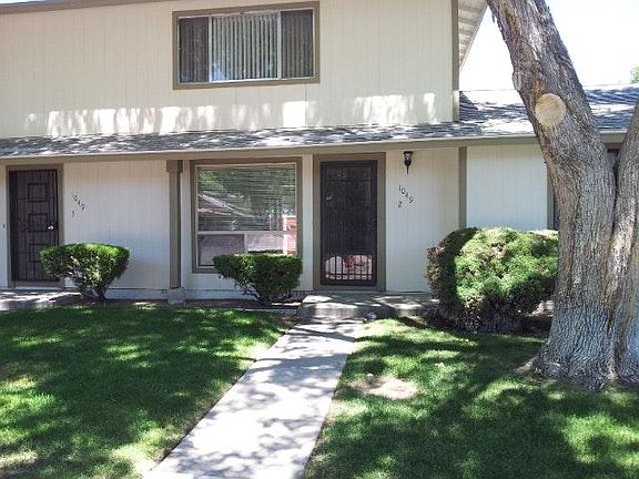 2nd image of 1049 Briarwood Dr