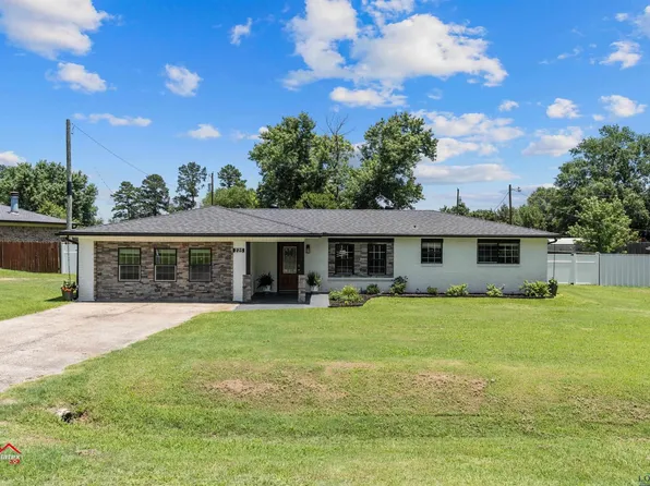 225 Joy Dr, Ore City, TX 75683