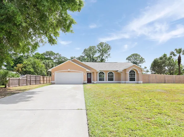 2853 SW East Louise Circle, Port St Lucie, FL 34953