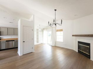 233 Darenia Ln, Lexington, KY 40511