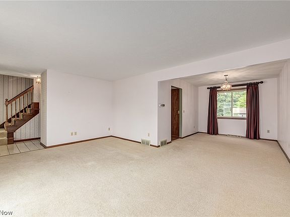 5th image of 7291 Barton Hill Dr