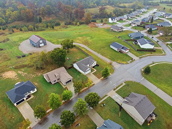 3rd image of 109 Ridge Rd