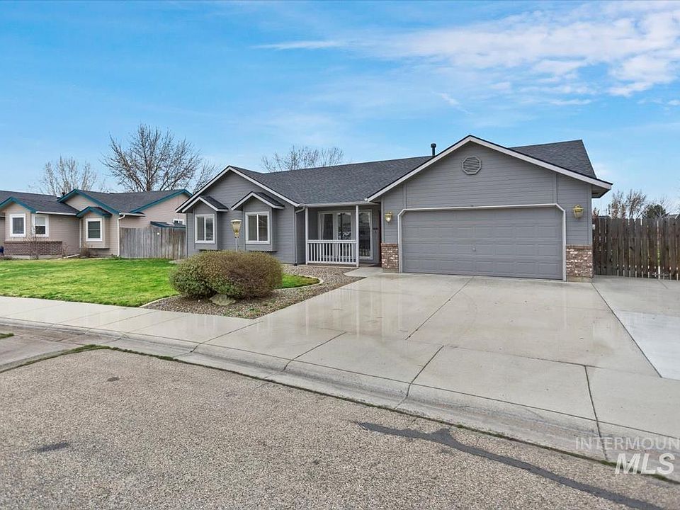 1st image of 1701 E Kamay Ct