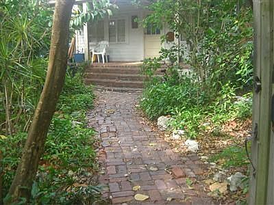 walk way