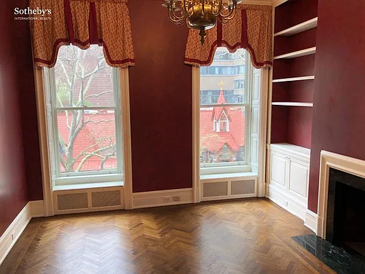 Rented by Sotheby's International Realty | media 23