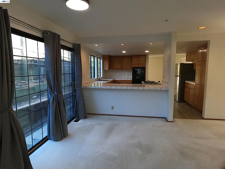 19179 Alpha Ct — Photo 12