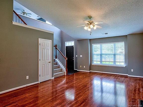 5th image of 15708 Southern Garden Ln