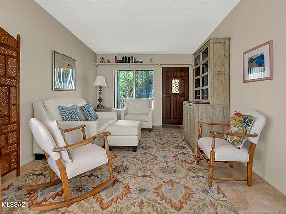 5th image of 952 W Camino Asturias
