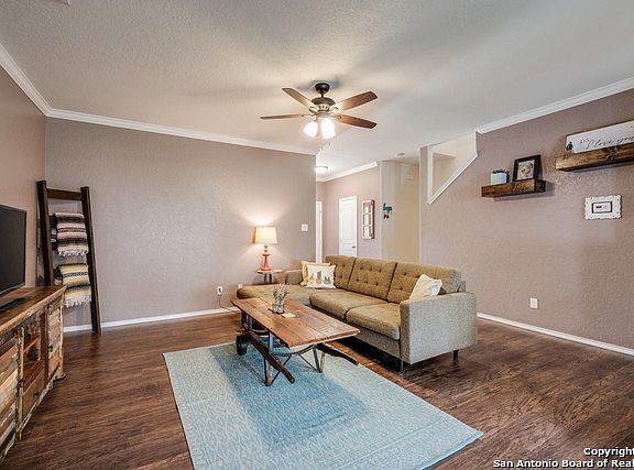 4th image of 26923 Villa Toscana