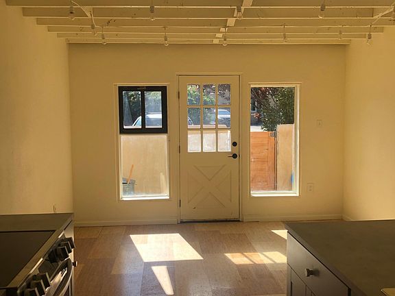 3rd image of 1409 Santa Cruz Dr