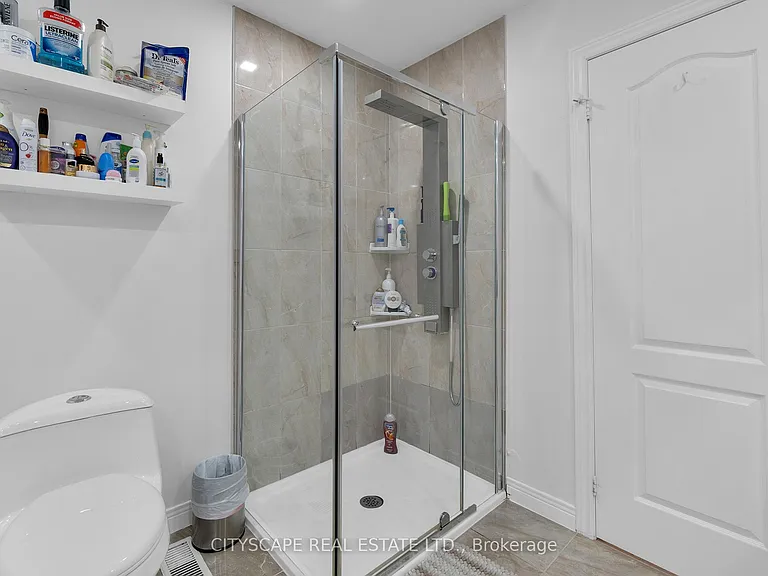 6421 Donway Dr — Photo 35