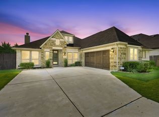 1738 Summer Ln, Midlothian, TX 76065