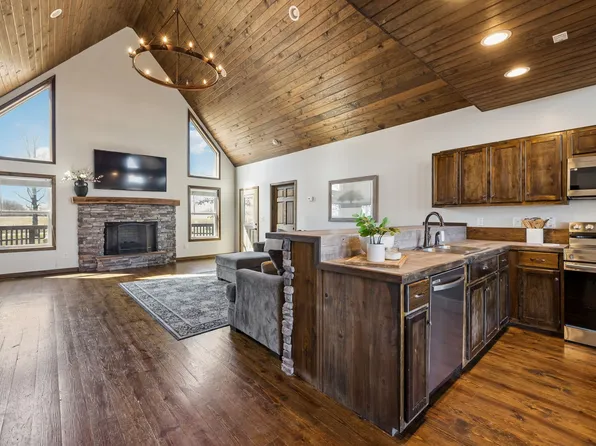 267 Switzerland Rd, Hohenwald, TN 38462