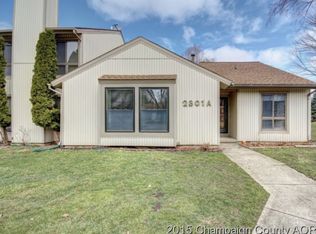 2301A Melrose Dr, Champaign, IL
