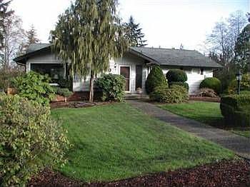 1st image of 140 NW Doncee Dr