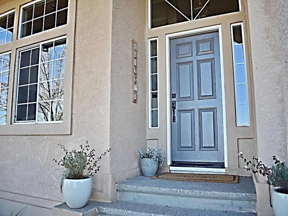 2nd image of 4184 Hensley Cir