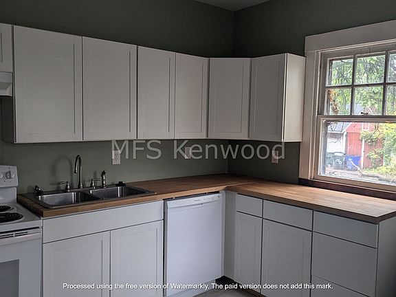 4th image of 235 Kenwood Ave #235