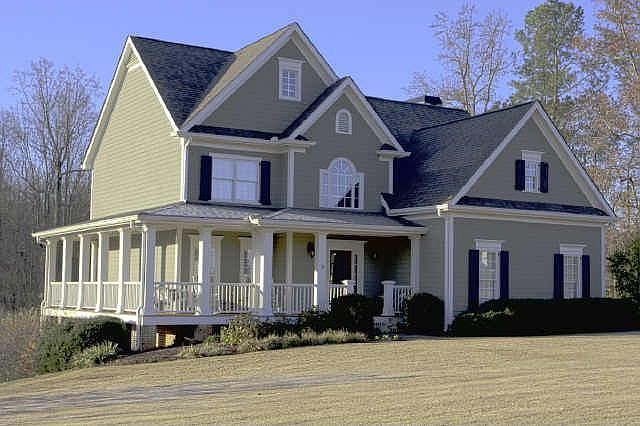 Front View/Wrap Around Porch