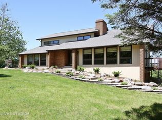 6414 Chickaloon Dr, McHenry, IL 60050