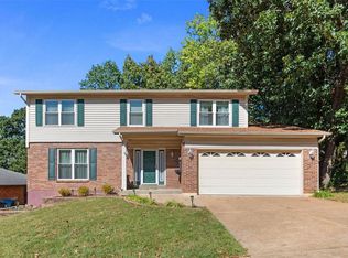 5333 Oaklawn Dr, Saint Louis, MO 63128