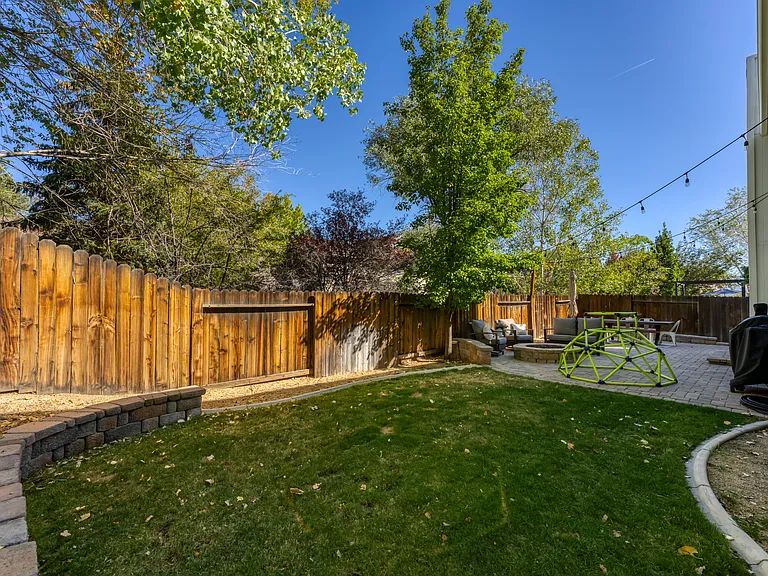 4529 Windcrest Dr — Photo 17