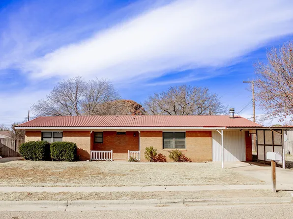 1615 Avenue F, Abernathy, TX 79311