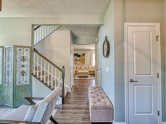 5th image of 2396 Deerfield Dr