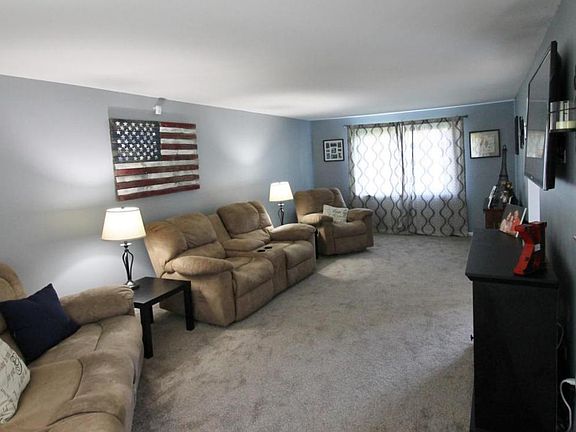 5th image of 3680 Bogota Dr