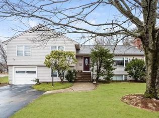 26 Lillian Rd, Lexington, MA 02420