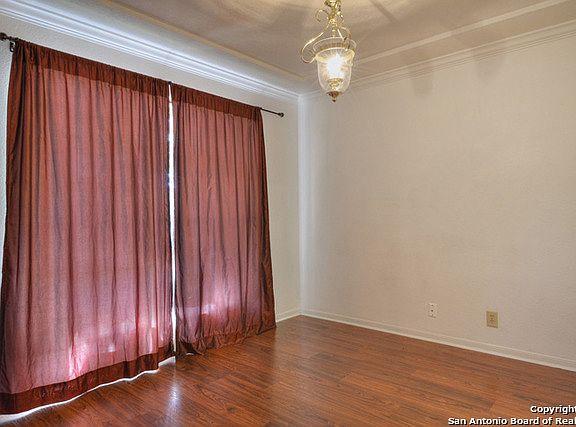 5th image of 5819 Spring Dove St