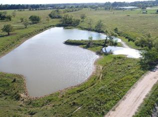 17800 Mathis Rd, Waller, TX 77484