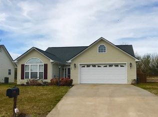 209 Holland Cir, Waynesboro, VA 22980