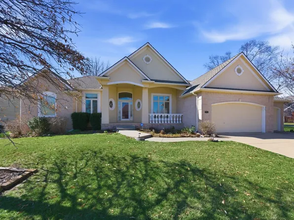 1367 N Hickory Creek Ct, Wichita, KS 67235