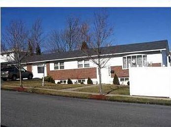 1st image of 111 Fieldway Ave
