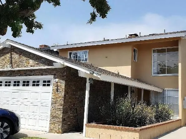 1215 Amethyst St APT D, Redondo Beach, CA 90277