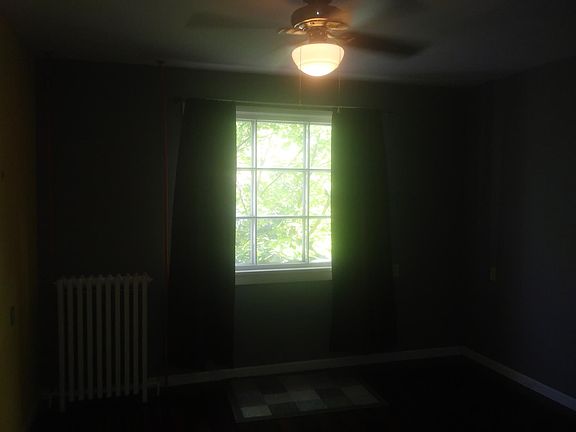 4th image of 1104 E Houghton Ave