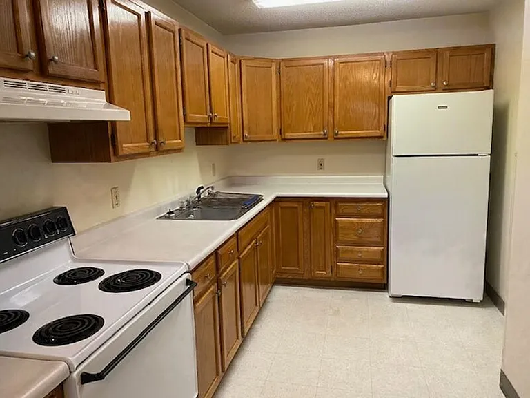 339 Lewis B Moore Dr — Photo 12
